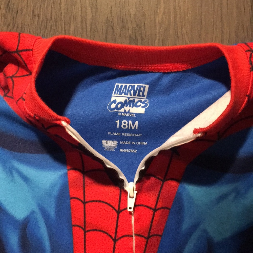 Spider-Man sleeper - Picture 3 of 3